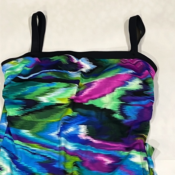Maxine of Hollywood Vibrant Multicolor Wave Ride Swimsuit Size 16 - Picture 4 of 10
